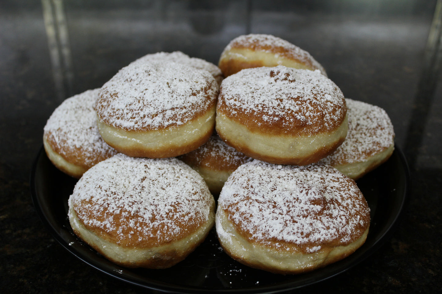 PLAIN SUFGANIYOT 1/2 DOZEN PARVE